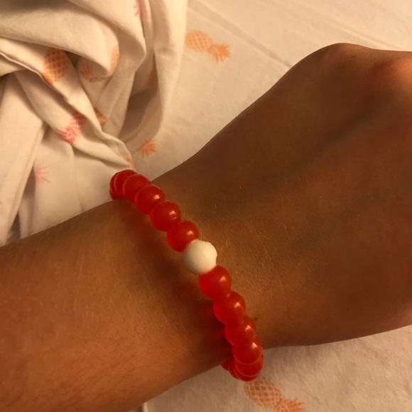 Lokai Save The Children Bracelet- M - Picture 2 of 3